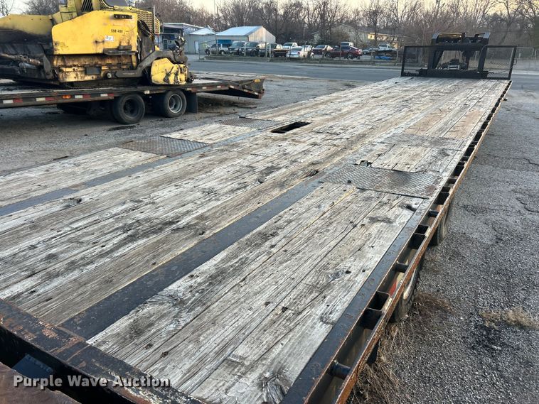 image for item ET6797 2014 Brutt Easy pull equipment trailer