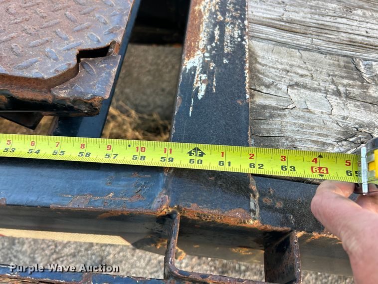 image for item ET6797 2014 Brutt Easy pull equipment trailer