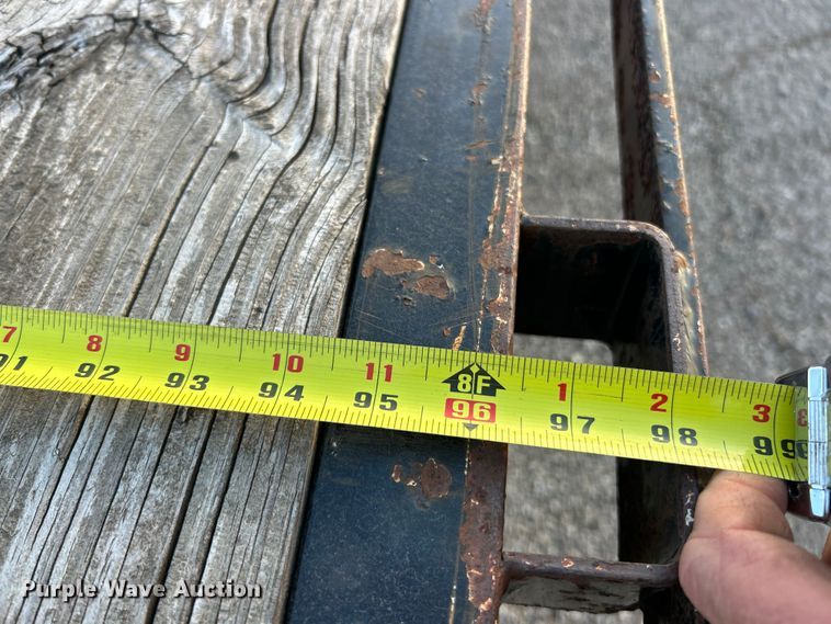 image for item ET6797 2014 Brutt Easy pull equipment trailer