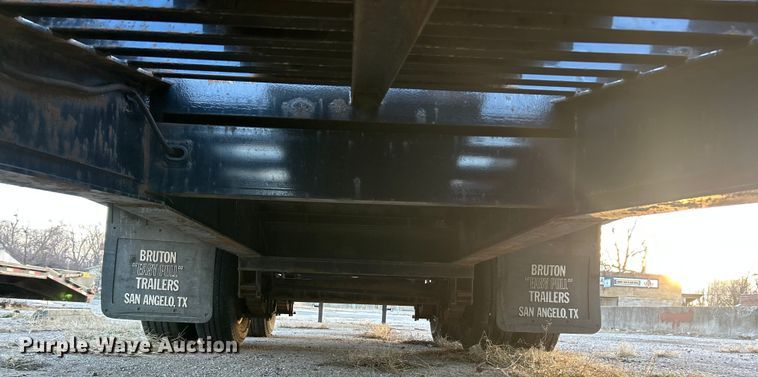 image for item ET6797 2014 Brutt Easy pull equipment trailer