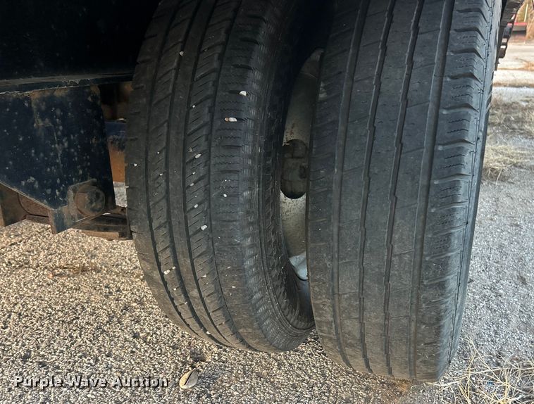 image for item ET6797 2014 Brutt Easy pull equipment trailer