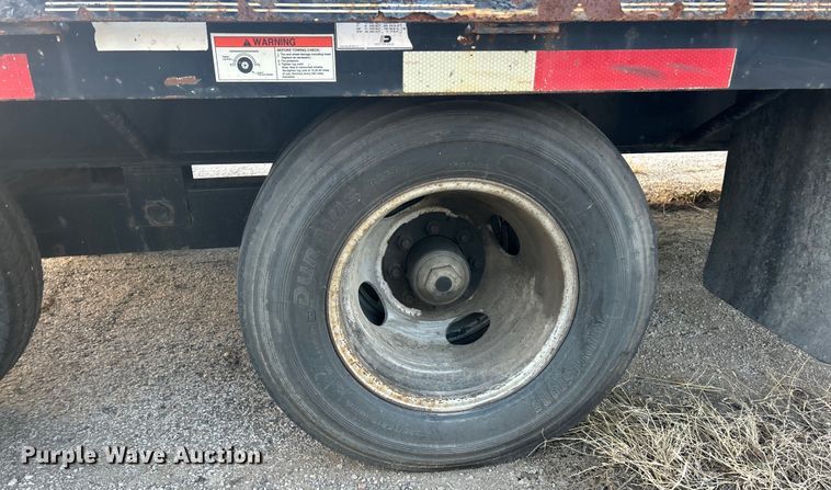 image for item ET6797 2014 Brutt Easy pull equipment trailer