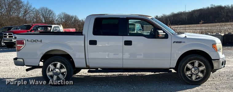 image for item ET6816 2011 Ford F150 XLT Crew Cab pickup truck