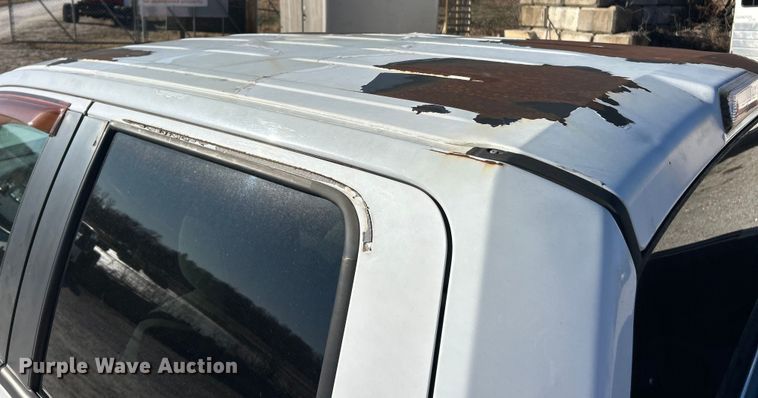 image for item ET6816 2011 Ford F150 XLT Crew Cab pickup truck