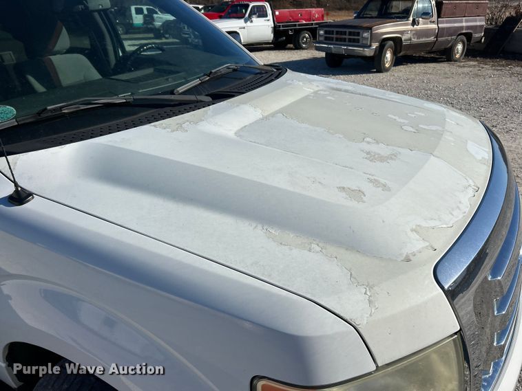 image for item ET6816 2011 Ford F150 XLT Crew Cab pickup truck