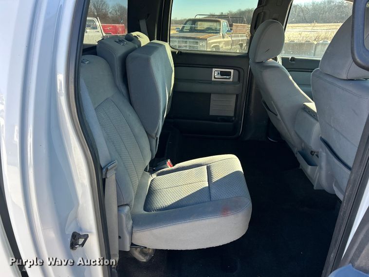 image for item ET6816 2011 Ford F150 XLT Crew Cab pickup truck