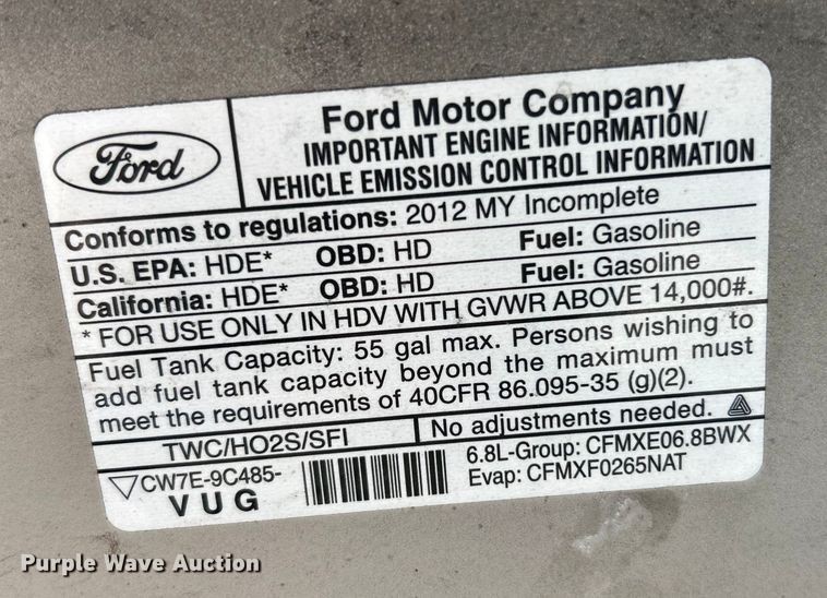 image for item ET6817 2012 Ford E450 Super Duty shuttle bus