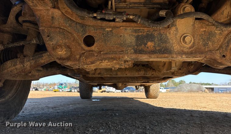 image for item ET7345 2019 Chevrolet Silverado 1500 Ext. Cab pickup truck