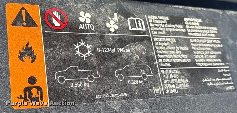 image for item ET7345 2019 Chevrolet Silverado 1500 Ext. Cab pickup truck