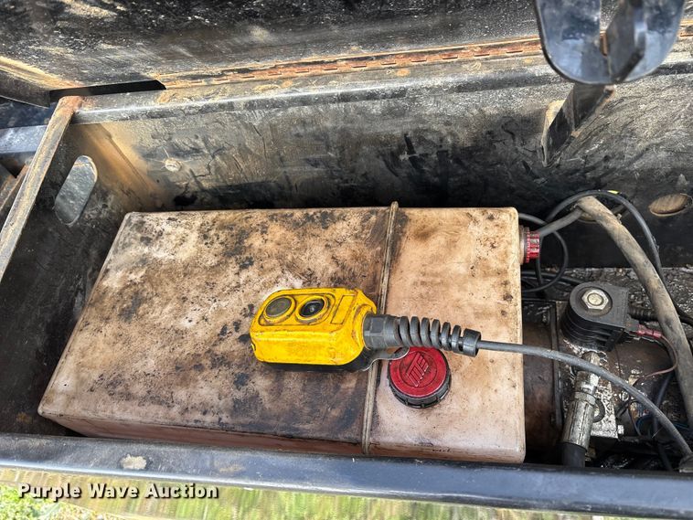 image for item ET7395 2022 Big Tex 14GT-14BK6SIR dump trailer