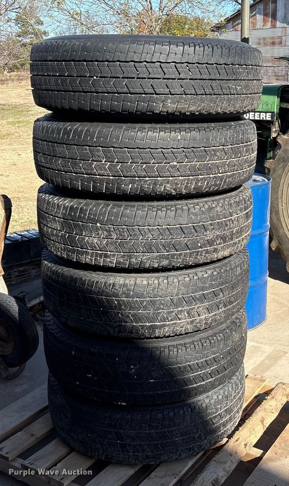 image for item ET7454 LT235/80R17 (6) Michelin LT235/80R17 tires and wheels