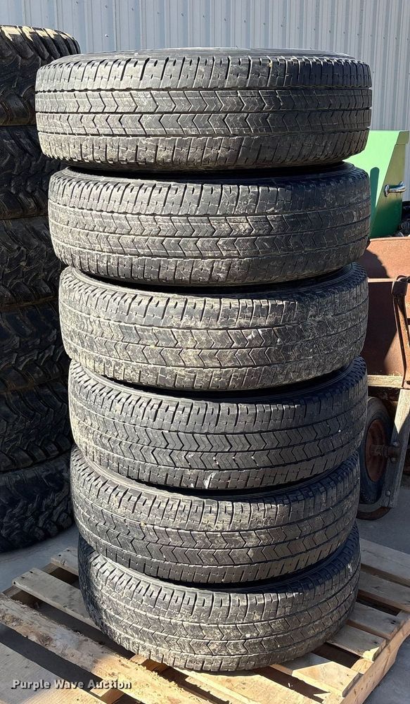 image for item ET7454 LT235/80R17 (6) Michelin LT235/80R17 tires and wheels