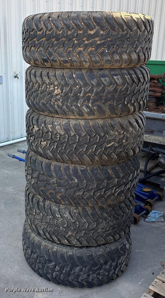 image for item ET7455 (6) AMP LT285/75R16 tires