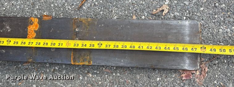 image for item ET8625 2016 Moffett M85501 forklift