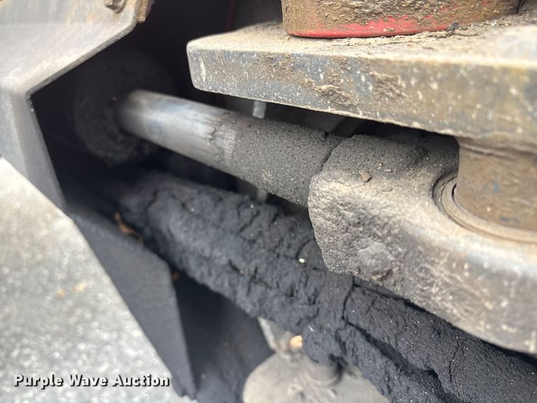 image for item ET8625 2016 Moffett M85501 forklift