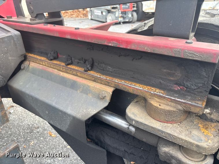 image for item ET8625 2016 Moffett M85501 forklift