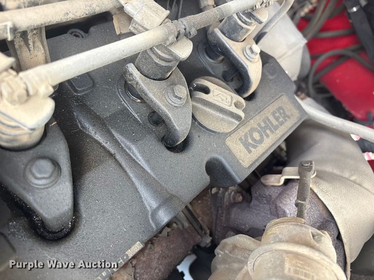 image for item ET8625 2016 Moffett M85501 forklift