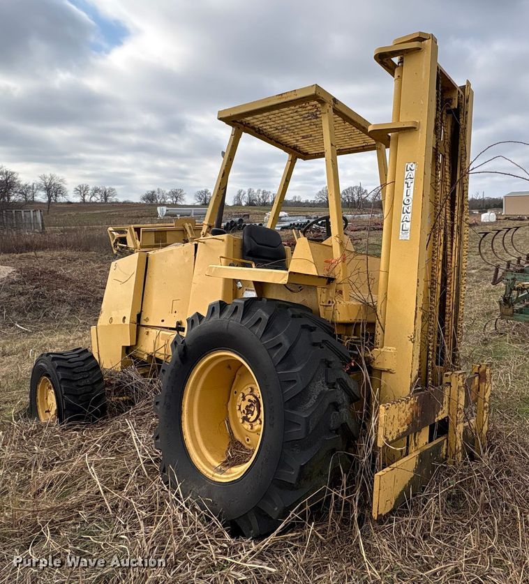 image for item EU0177 Case forklift