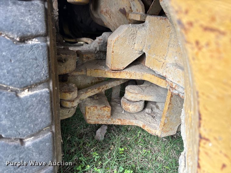 image for item EU0179 Caterpillar V50C forklift