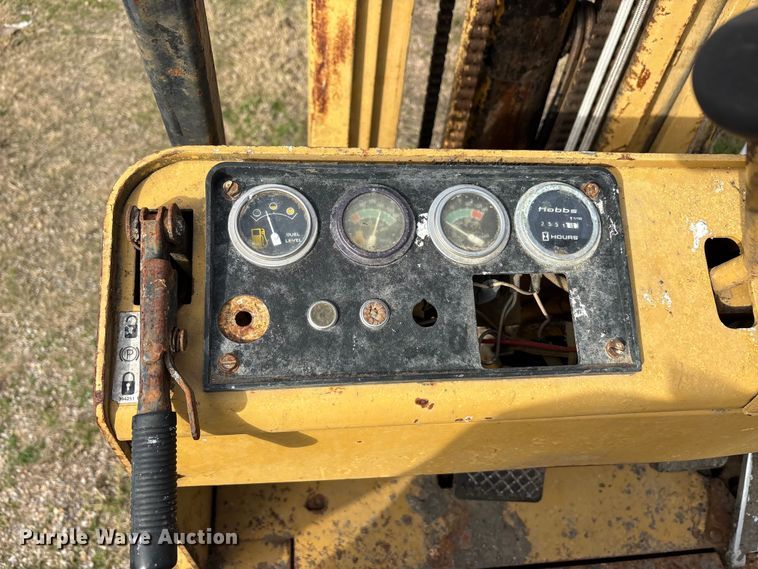 image for item EU0179 Caterpillar V50C forklift