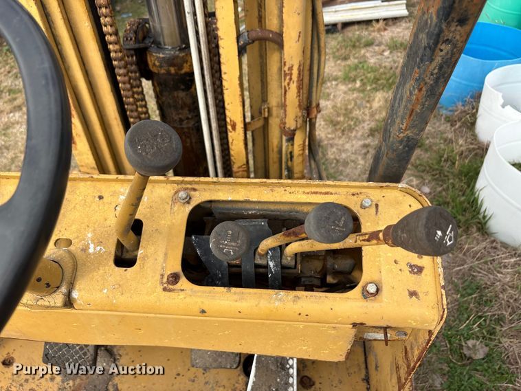 image for item EU0179 Caterpillar V50C forklift