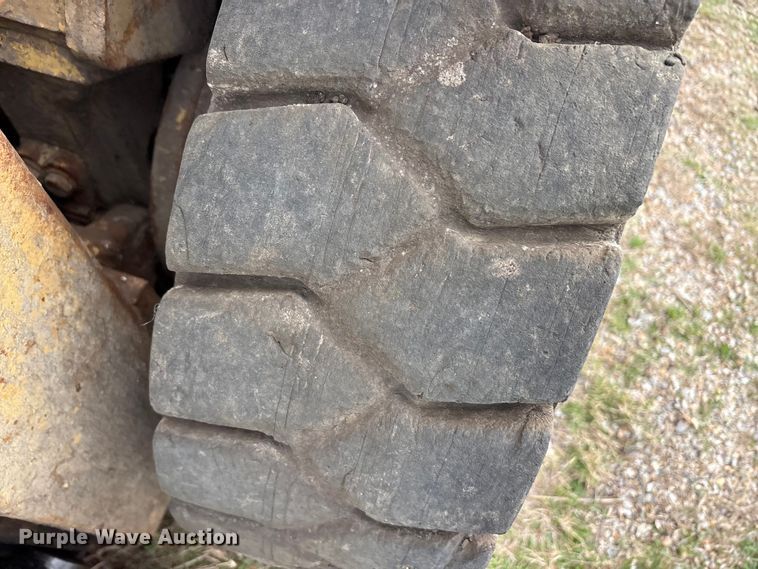 image for item EU0179 Caterpillar V50C forklift