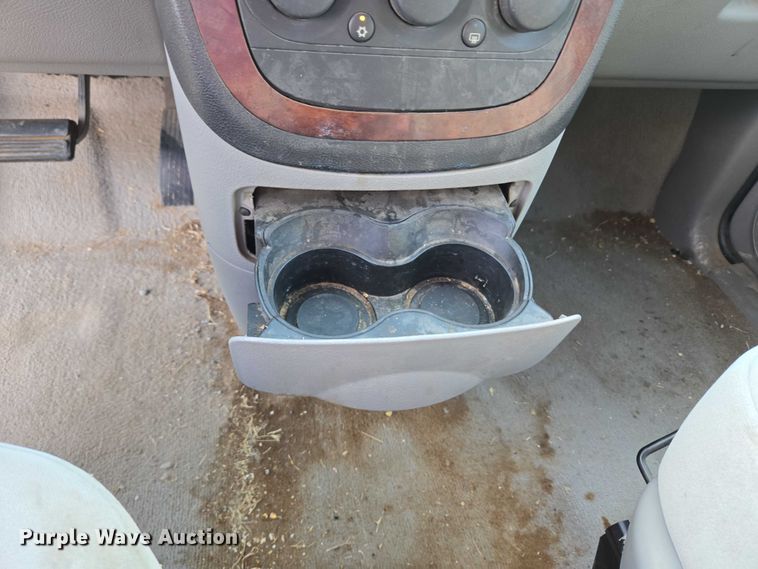 image for item EU3809 2008 Chevrolet Uplander van