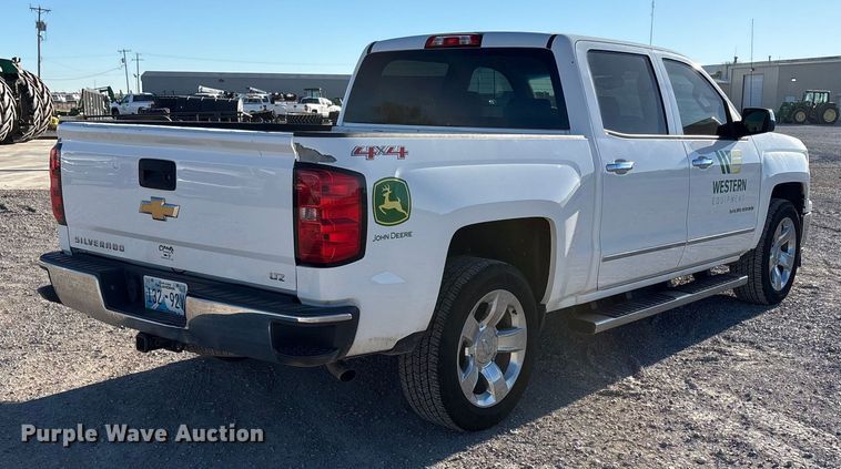 image for item EU4746 2014 Chevrolet Silverado 1500 Crew Cab pickup truck