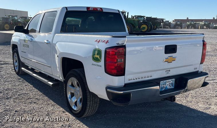 image for item EU4746 2014 Chevrolet Silverado 1500 Crew Cab pickup truck