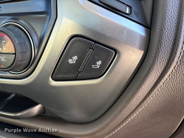 image for item EU4746 2014 Chevrolet Silverado 1500 Crew Cab pickup truck