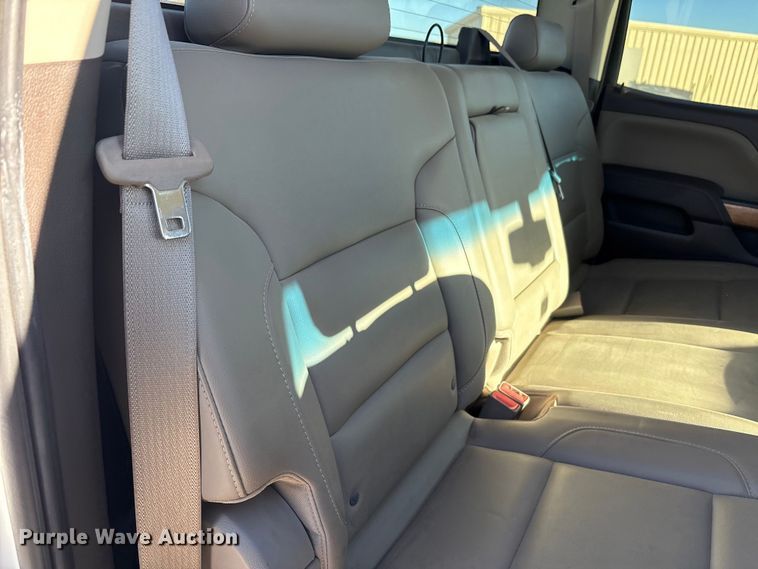 image for item EU4746 2014 Chevrolet Silverado 1500 Crew Cab pickup truck