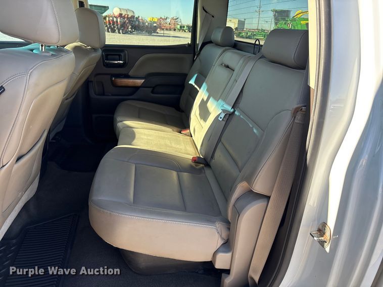 image for item EU4746 2014 Chevrolet Silverado 1500 Crew Cab pickup truck