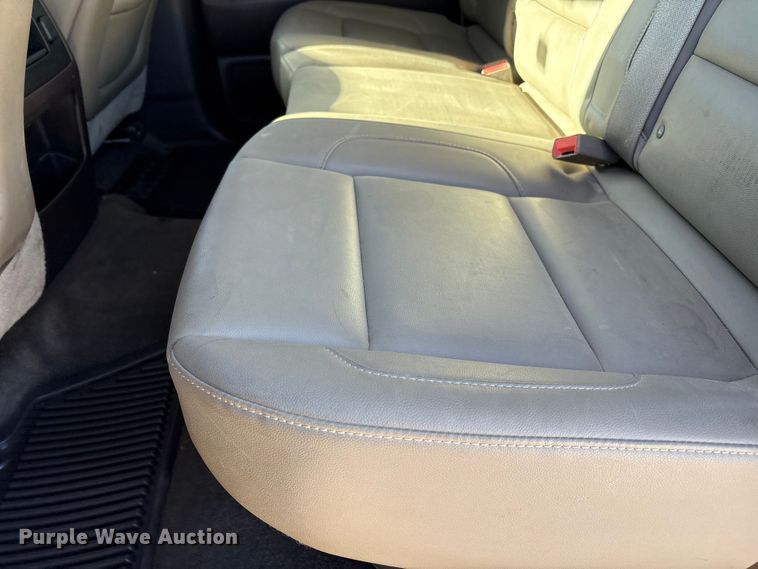 image for item EU4746 2014 Chevrolet Silverado 1500 Crew Cab pickup truck