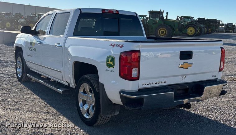 image for item EU4747 2017 Chevrolet Silverado 1500 Crew Cab pickup truck