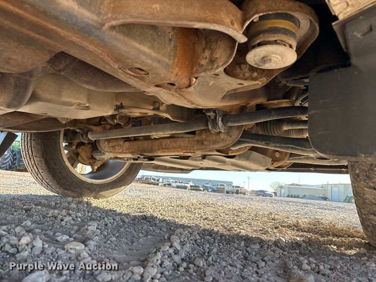 image for item EU4747 2017 Chevrolet Silverado 1500 Crew Cab pickup truck