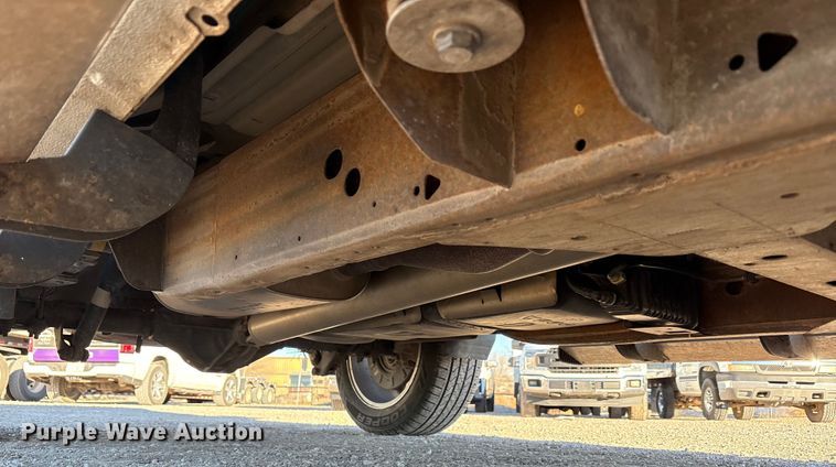 image for item EU4747 2017 Chevrolet Silverado 1500 Crew Cab pickup truck