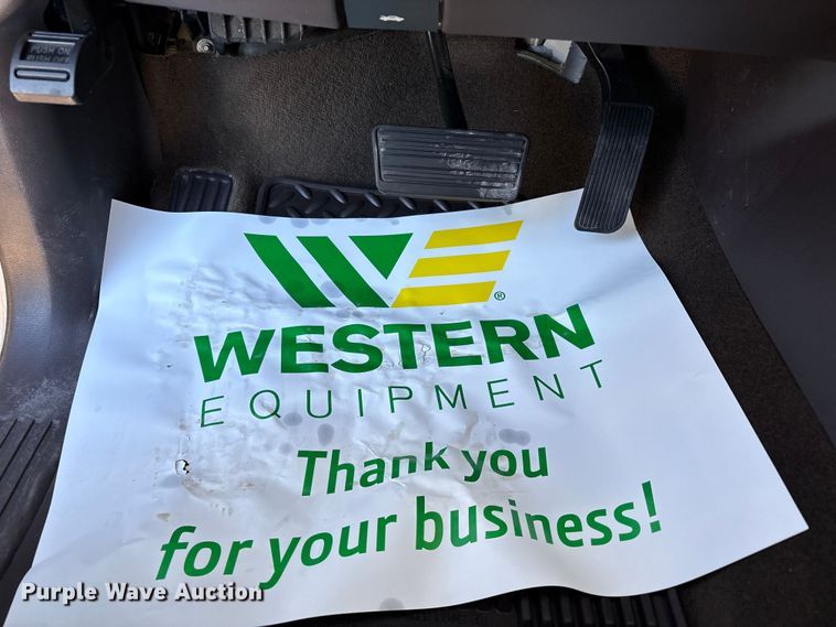 image for item EU4747 2017 Chevrolet Silverado 1500 Crew Cab pickup truck