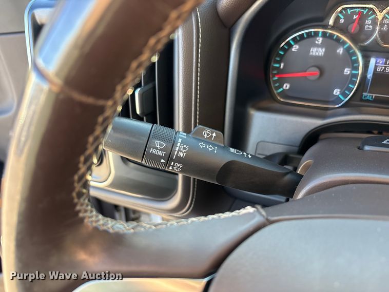 image for item EU4747 2017 Chevrolet Silverado 1500 Crew Cab pickup truck