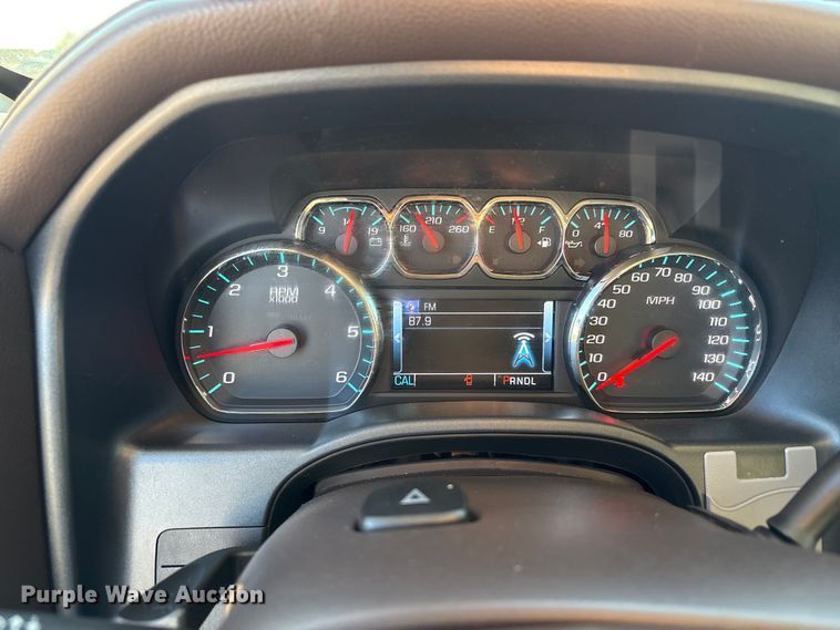 image for item EU4747 2017 Chevrolet Silverado 1500 Crew Cab pickup truck