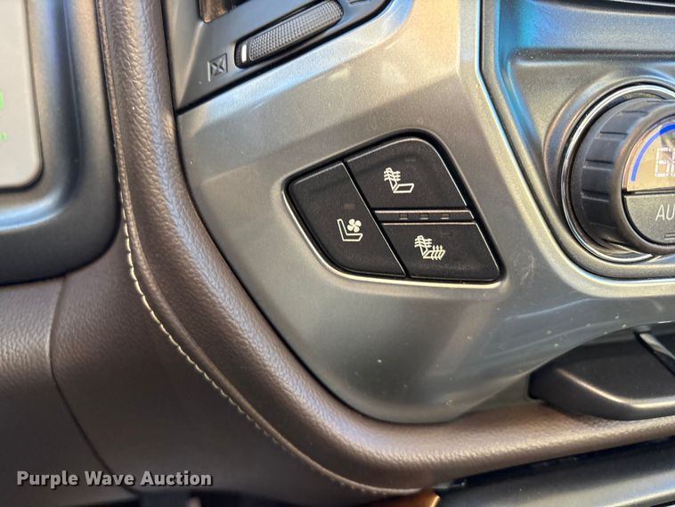 image for item EU4747 2017 Chevrolet Silverado 1500 Crew Cab pickup truck