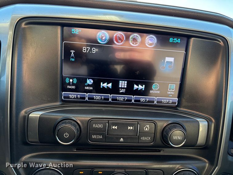 image for item EU4747 2017 Chevrolet Silverado 1500 Crew Cab pickup truck