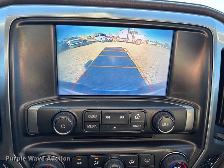 image for item EU4747 2017 Chevrolet Silverado 1500 Crew Cab pickup truck