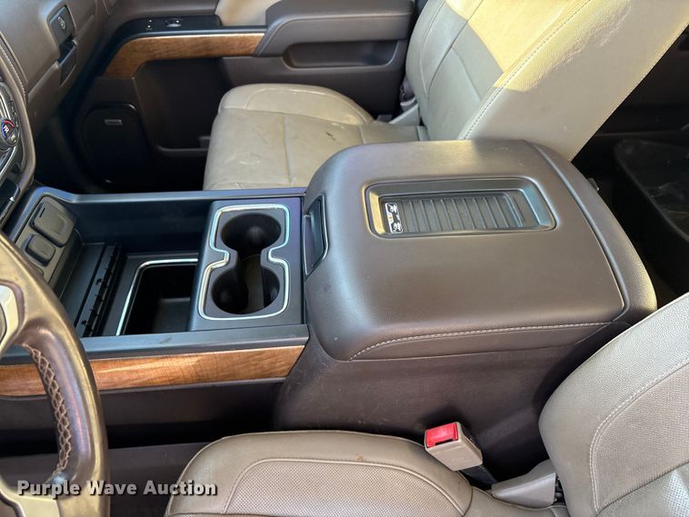 image for item EU4747 2017 Chevrolet Silverado 1500 Crew Cab pickup truck