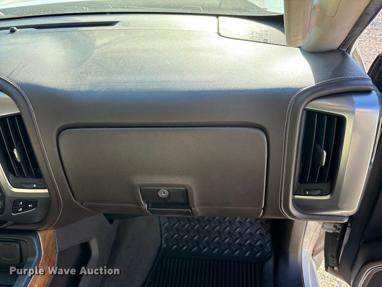 image for item EU4747 2017 Chevrolet Silverado 1500 Crew Cab pickup truck