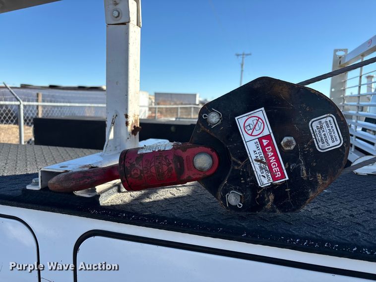 image for item EU4748 2020 Ford F350 Super Duty Ext. Cab utility bed pickup truck