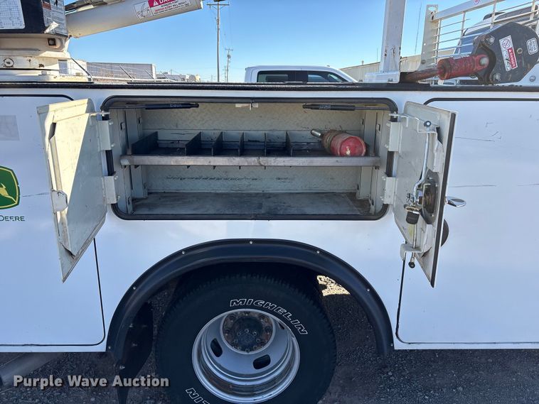 image for item EU4748 2020 Ford F350 Super Duty Ext. Cab utility bed pickup truck