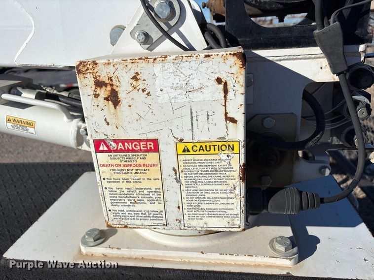 image for item EU4748 2020 Ford F350 Super Duty Ext. Cab utility bed pickup truck