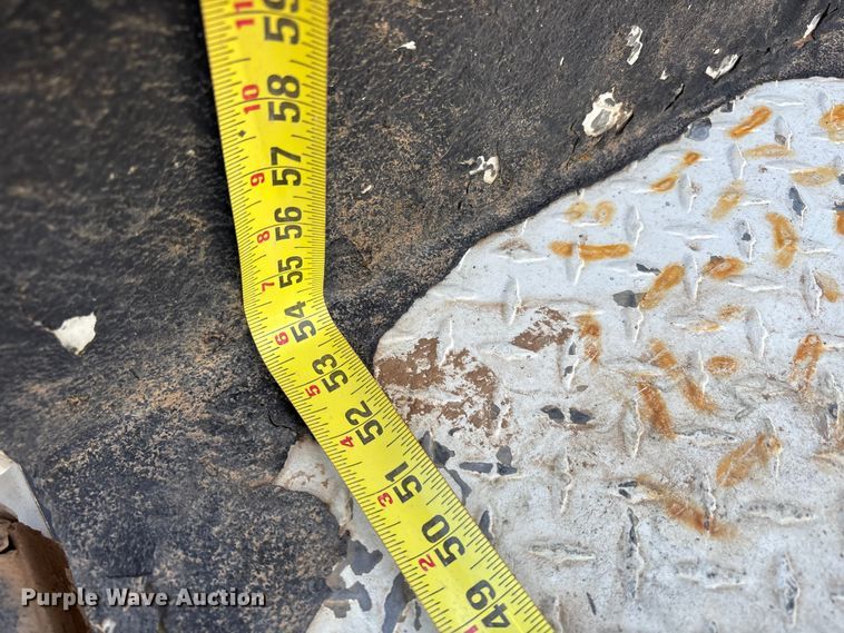 image for item EU4748 2020 Ford F350 Super Duty Ext. Cab utility bed pickup truck