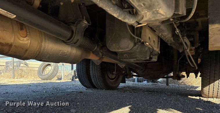 image for item EU4748 2020 Ford F350 Super Duty Ext. Cab utility bed pickup truck