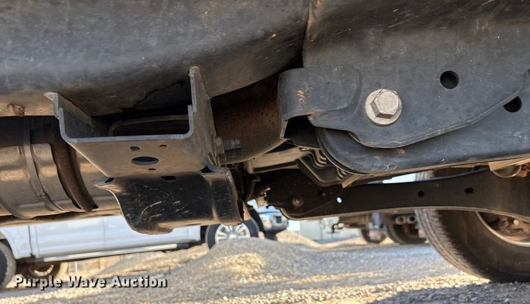 image for item EU4748 2020 Ford F350 Super Duty Ext. Cab utility bed pickup truck